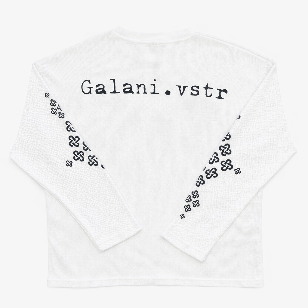 WHITE WAFFLE LONG SLEEVE